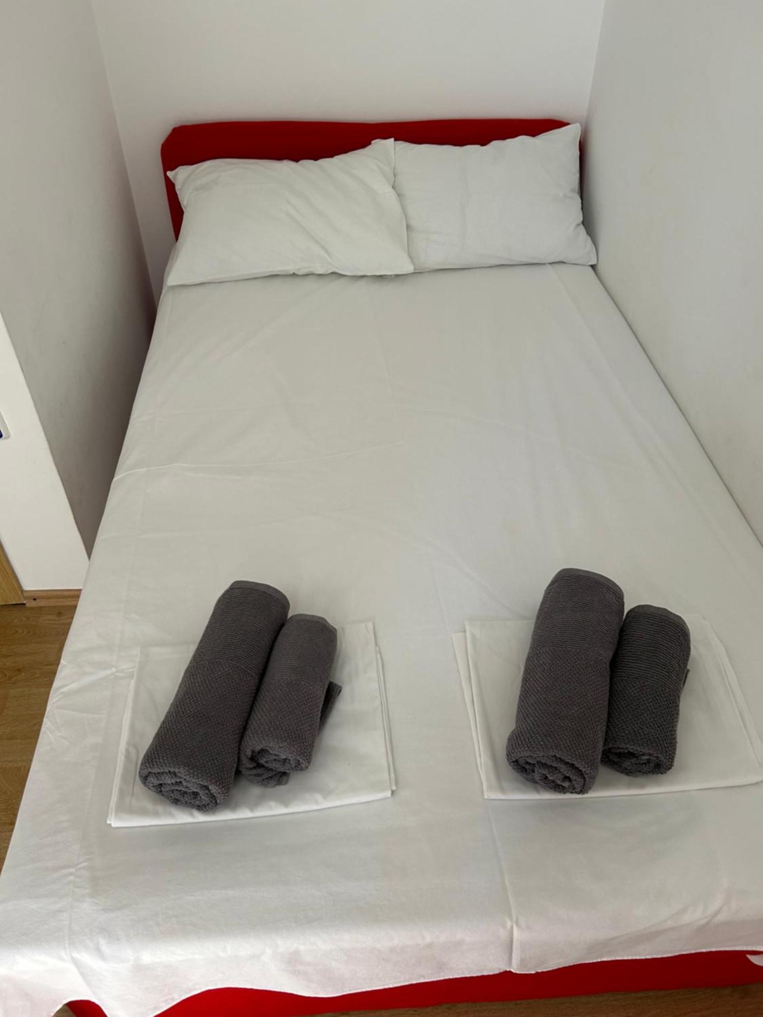 Kilic Apartments Trogir Bagian luar foto