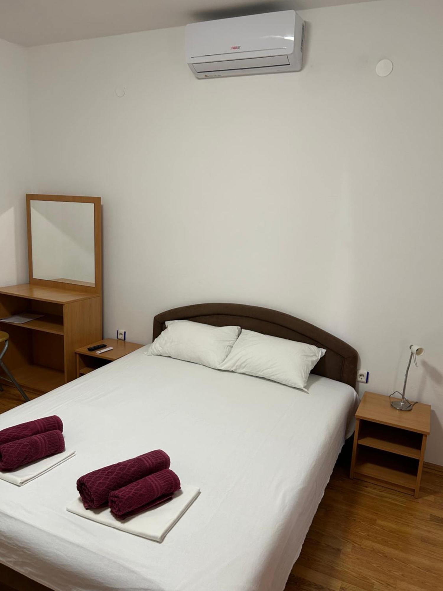 Kilic Apartments Trogir Bagian luar foto