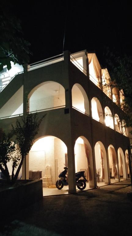 Kilic Apartments Trogir Bagian luar foto